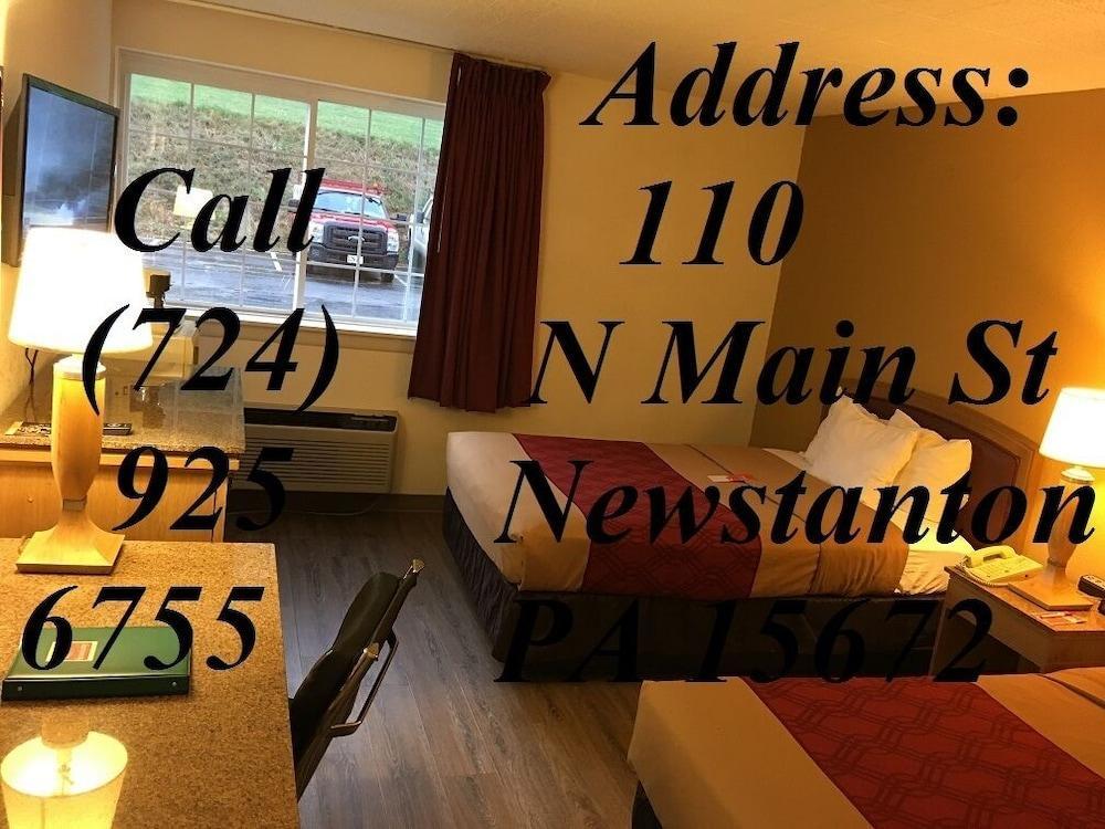 Red Roof Inn New Stanton Extérieur photo