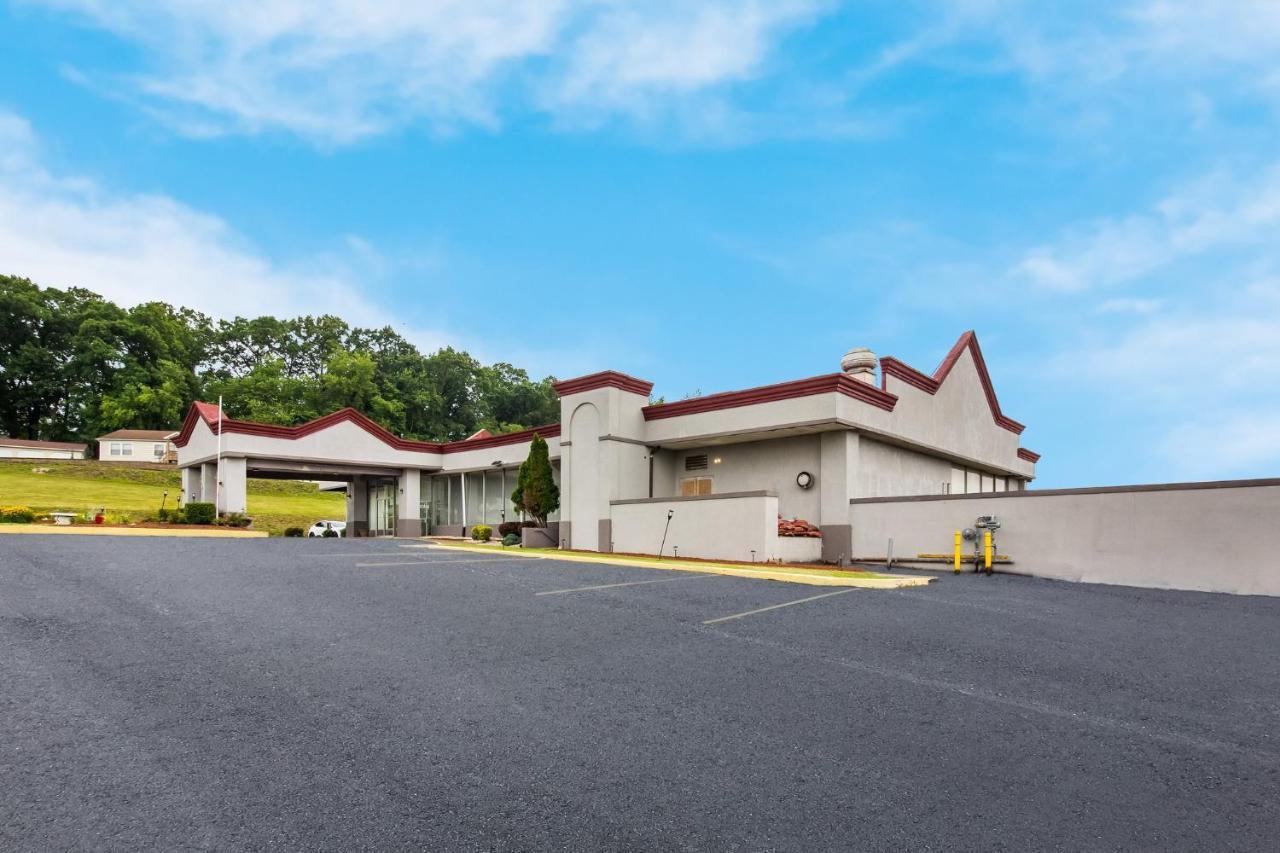 Red Roof Inn New Stanton Extérieur photo