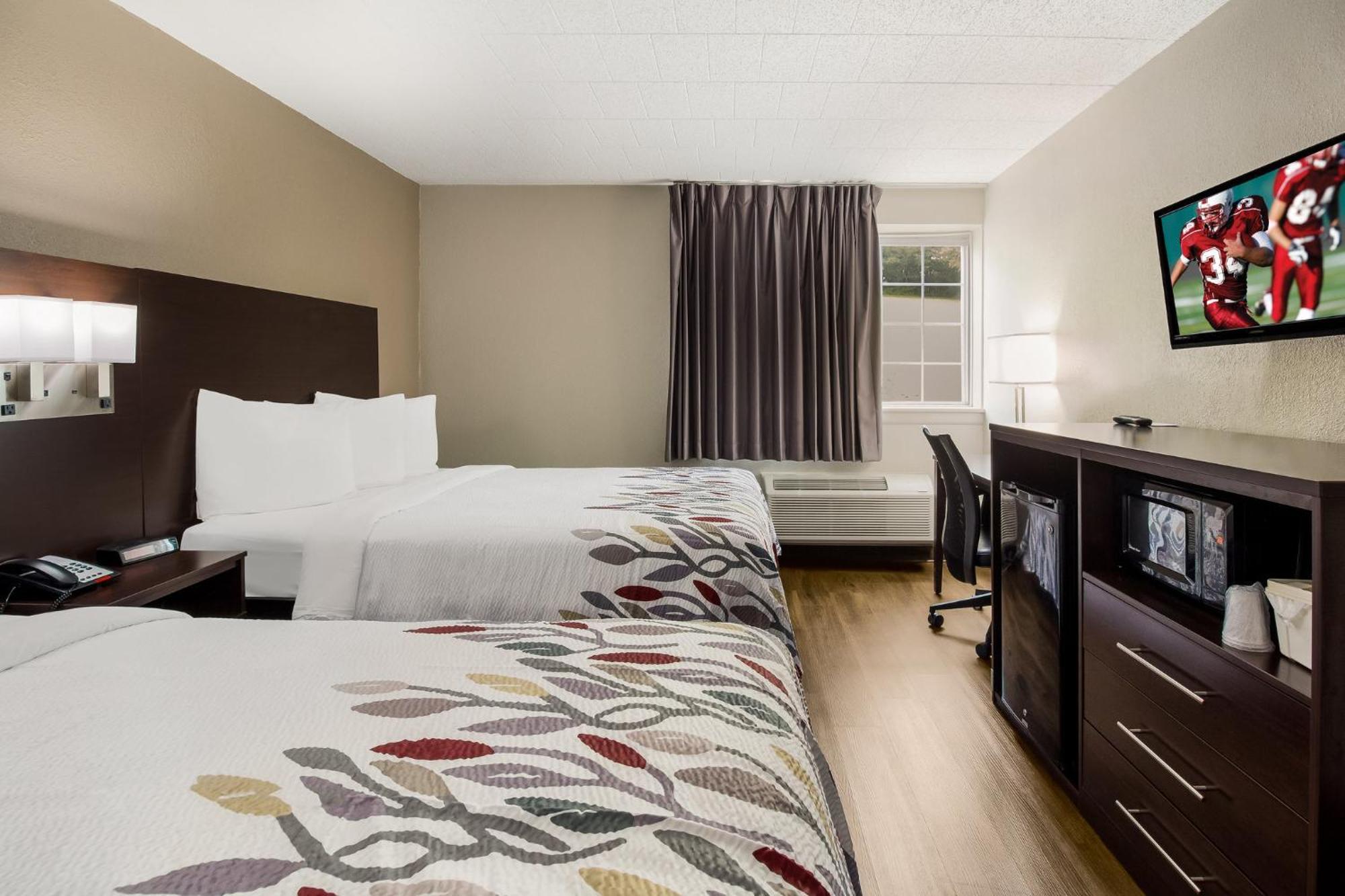 Red Roof Inn New Stanton Extérieur photo