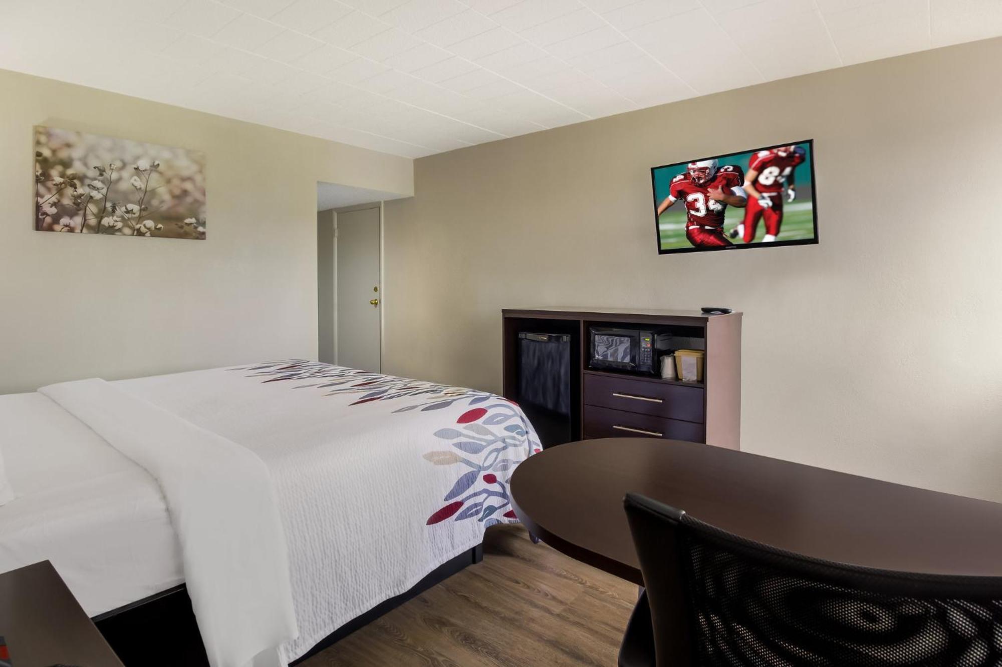 Red Roof Inn New Stanton Extérieur photo