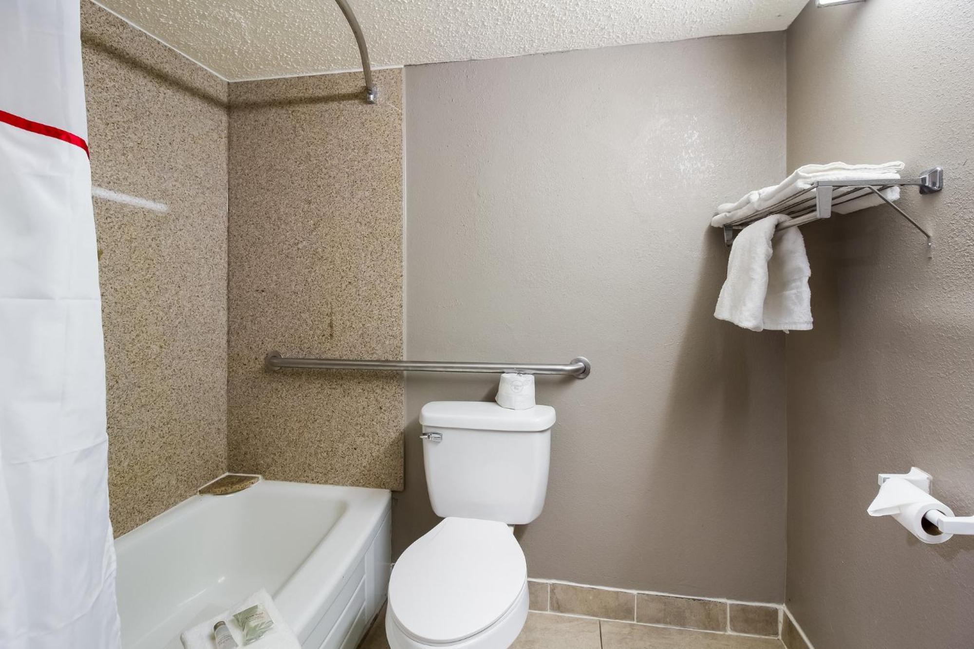 Red Roof Inn New Stanton Extérieur photo