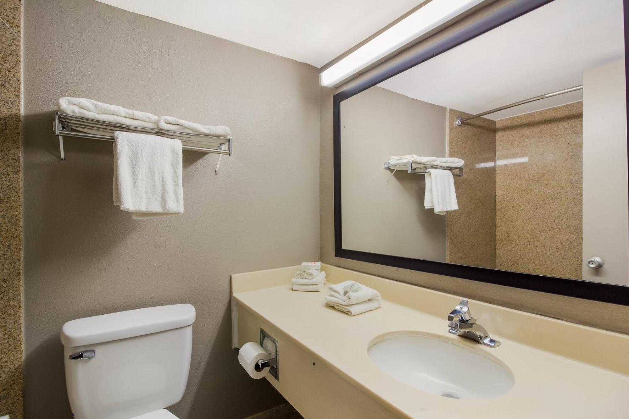 Red Roof Inn New Stanton Extérieur photo
