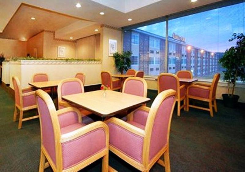 Red Roof Inn New Stanton Extérieur photo
