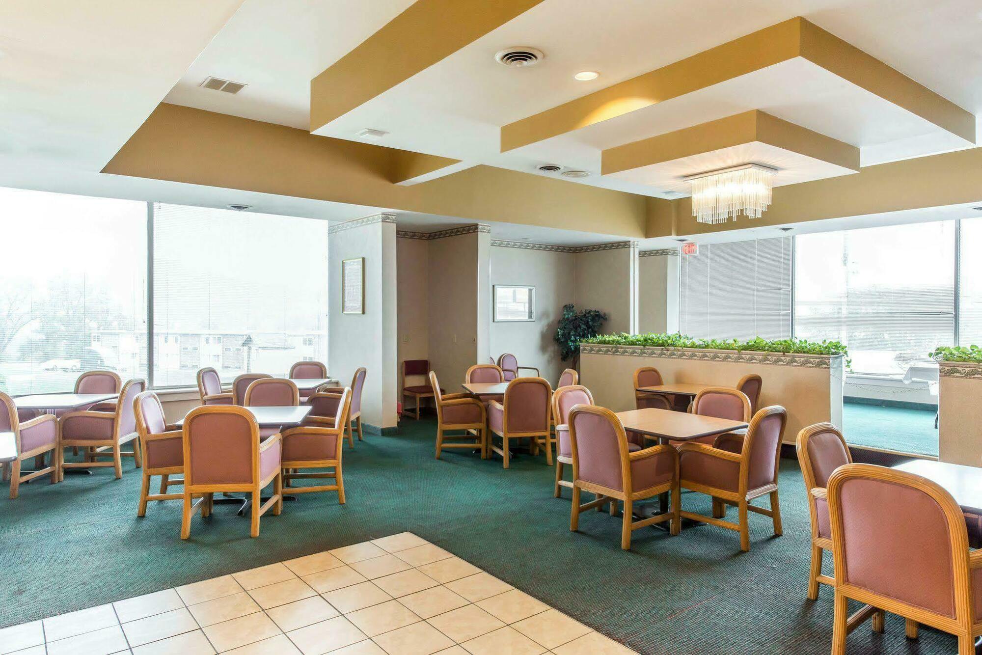 Red Roof Inn New Stanton Extérieur photo